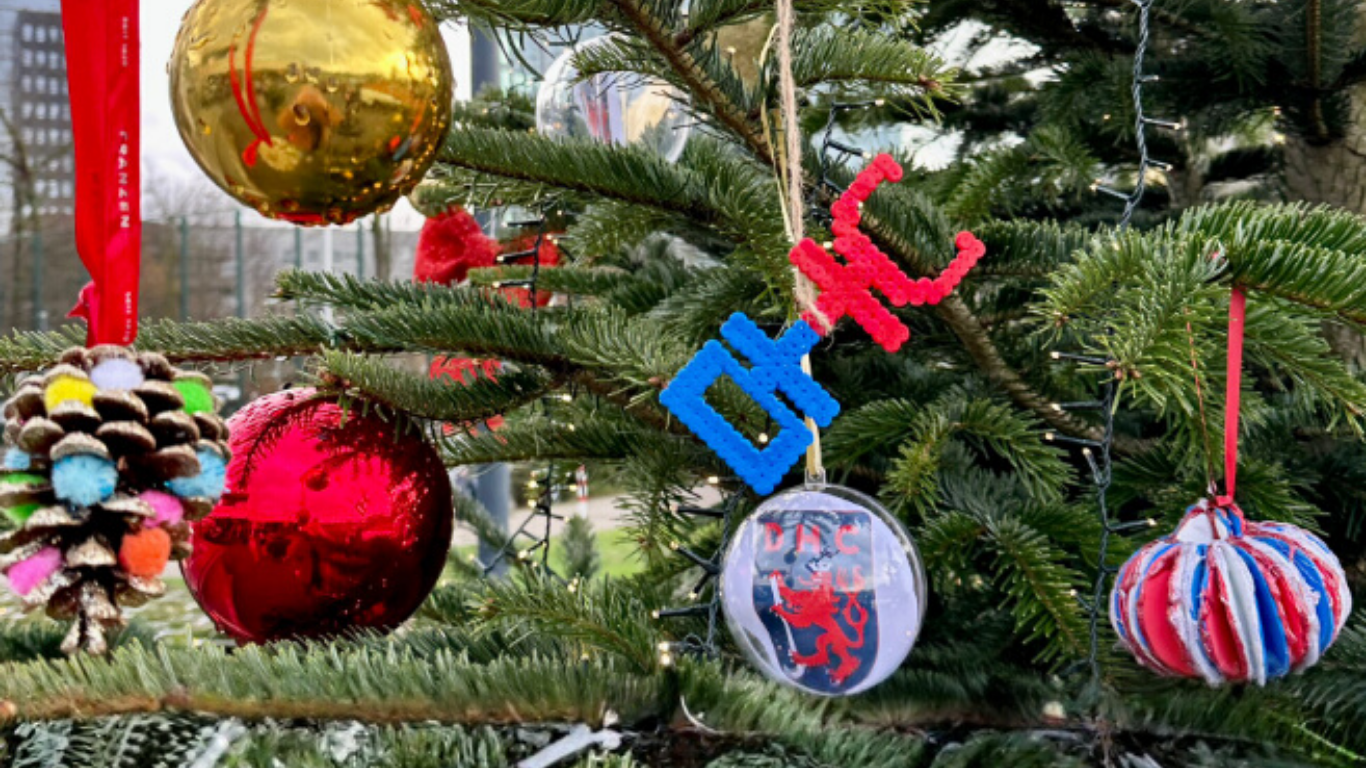 DHC Weihnachtsbaum
